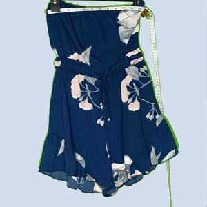 NLW Flowy Summer Strapless Romper Short Size Junior Small - (Fits a Women's XS)